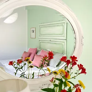 casetta-ulivi-e-rosmarino.hotelitalianriviera.com/