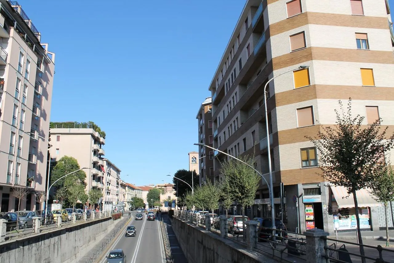 Appartement Arcobaleno In Stazione à Saronno