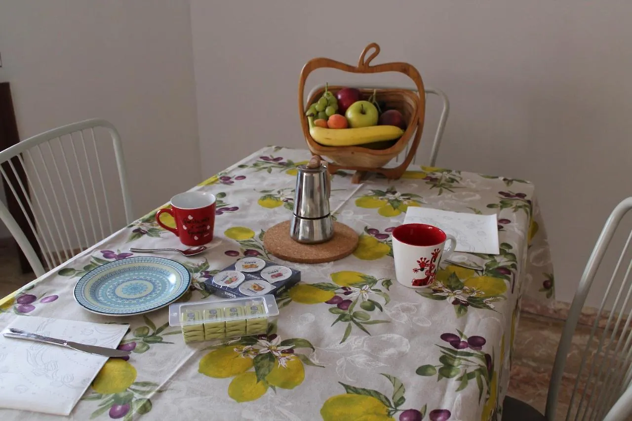 Appartement Arcobaleno In Stazione à Saronno 0*,